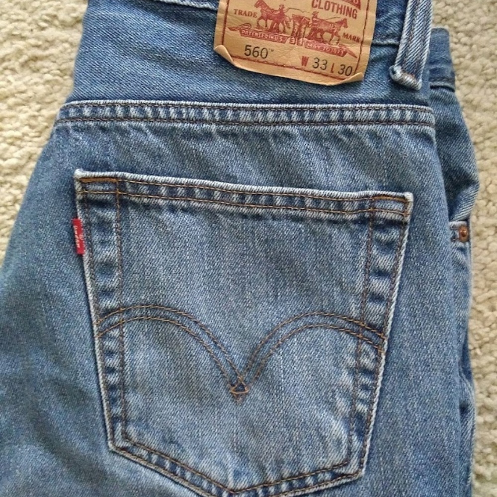 Men's Comfort Fit 560 Levi's  33x30